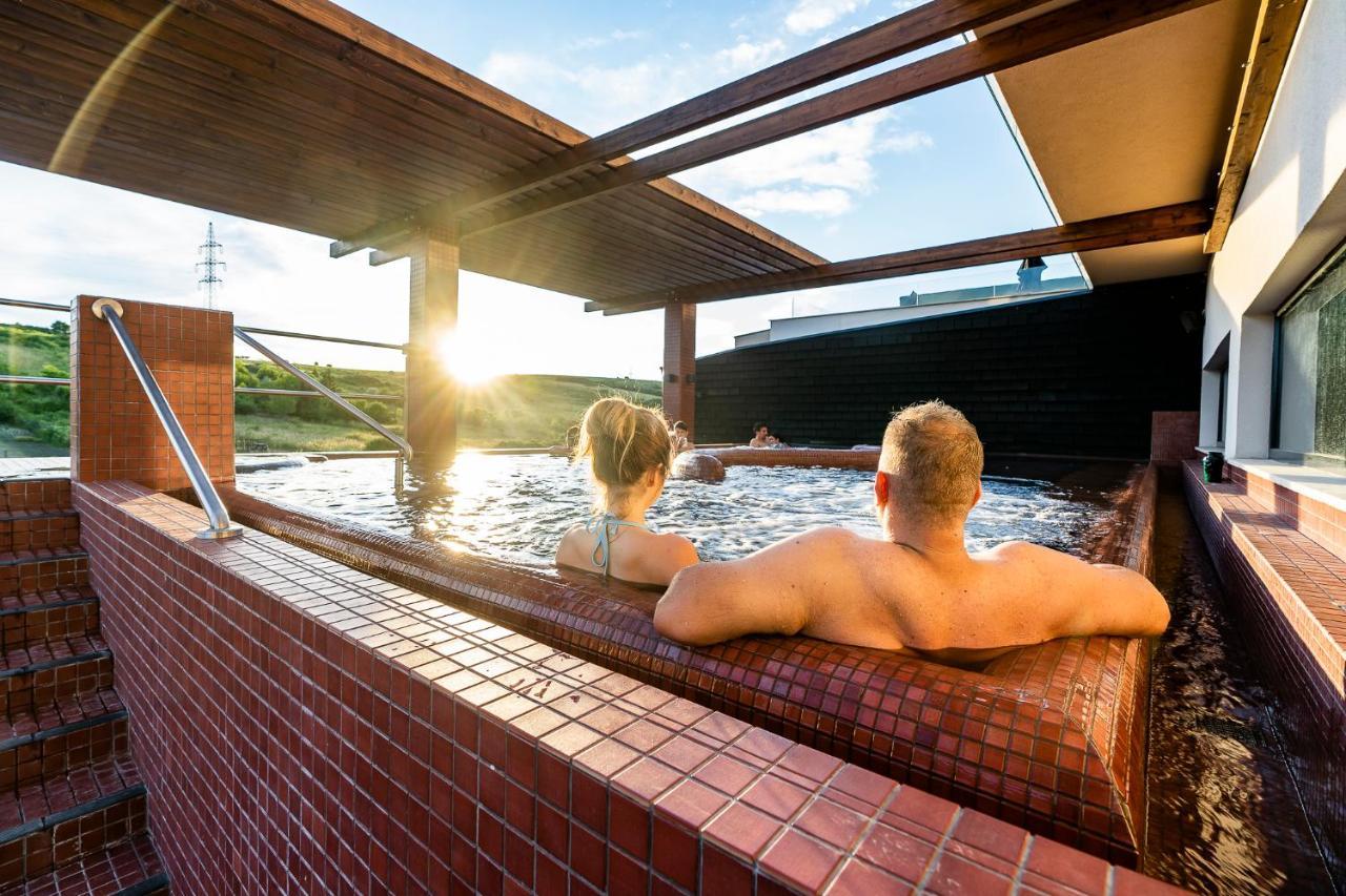 Allure Healthy Hotel & Spa เอ็กเกอร์ ภายนอก รูปภาพ