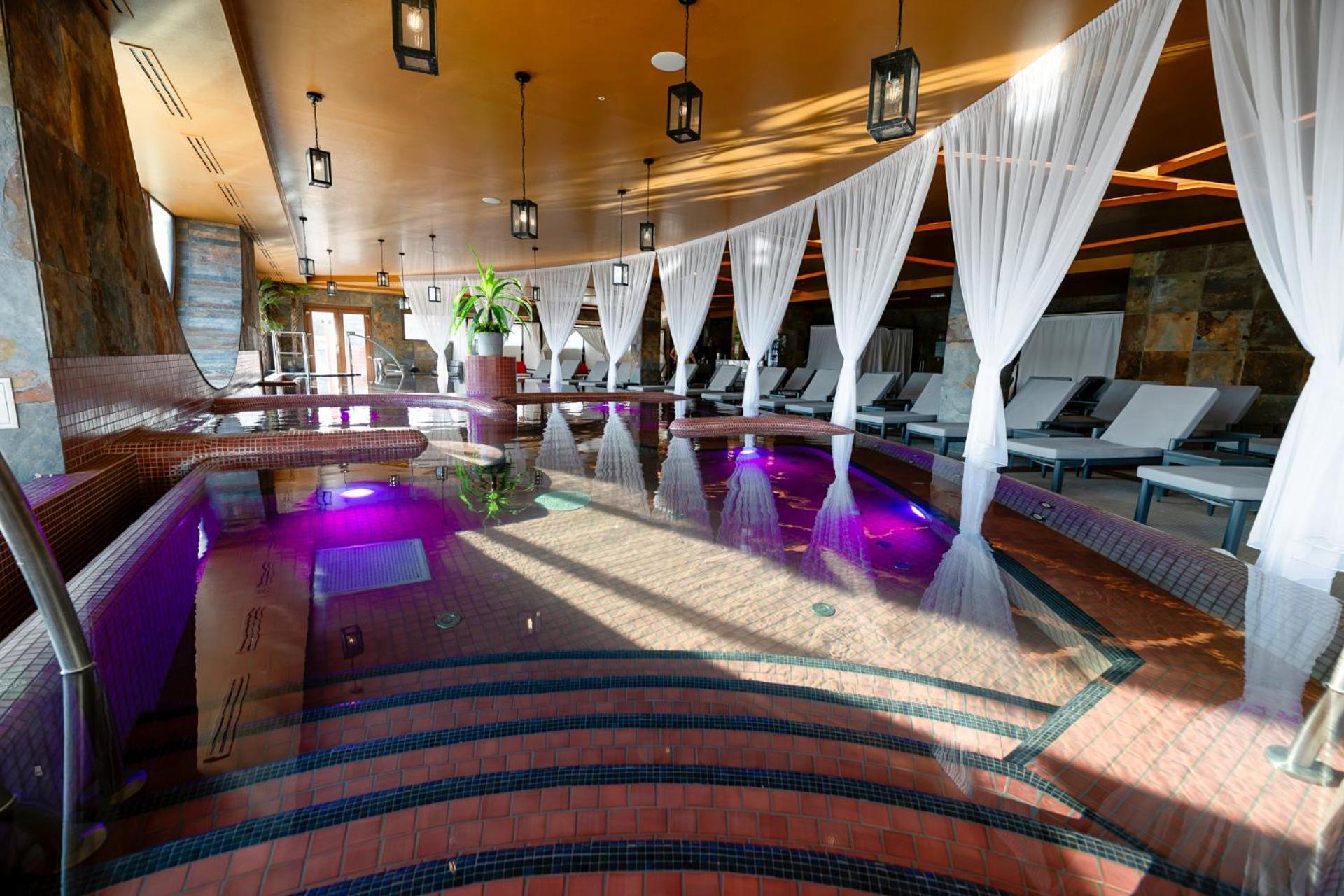 Allure Healthy Hotel & Spa เอ็กเกอร์ ภายนอก รูปภาพ